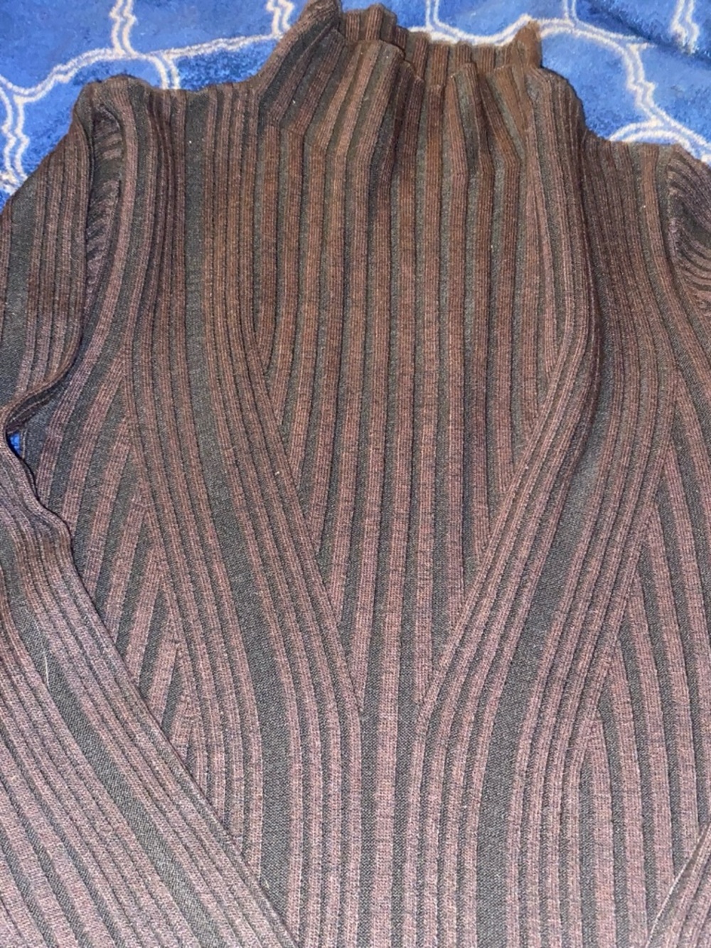 French Connection Long Sleeve Bodycon Long pass knees Dress NWT Small